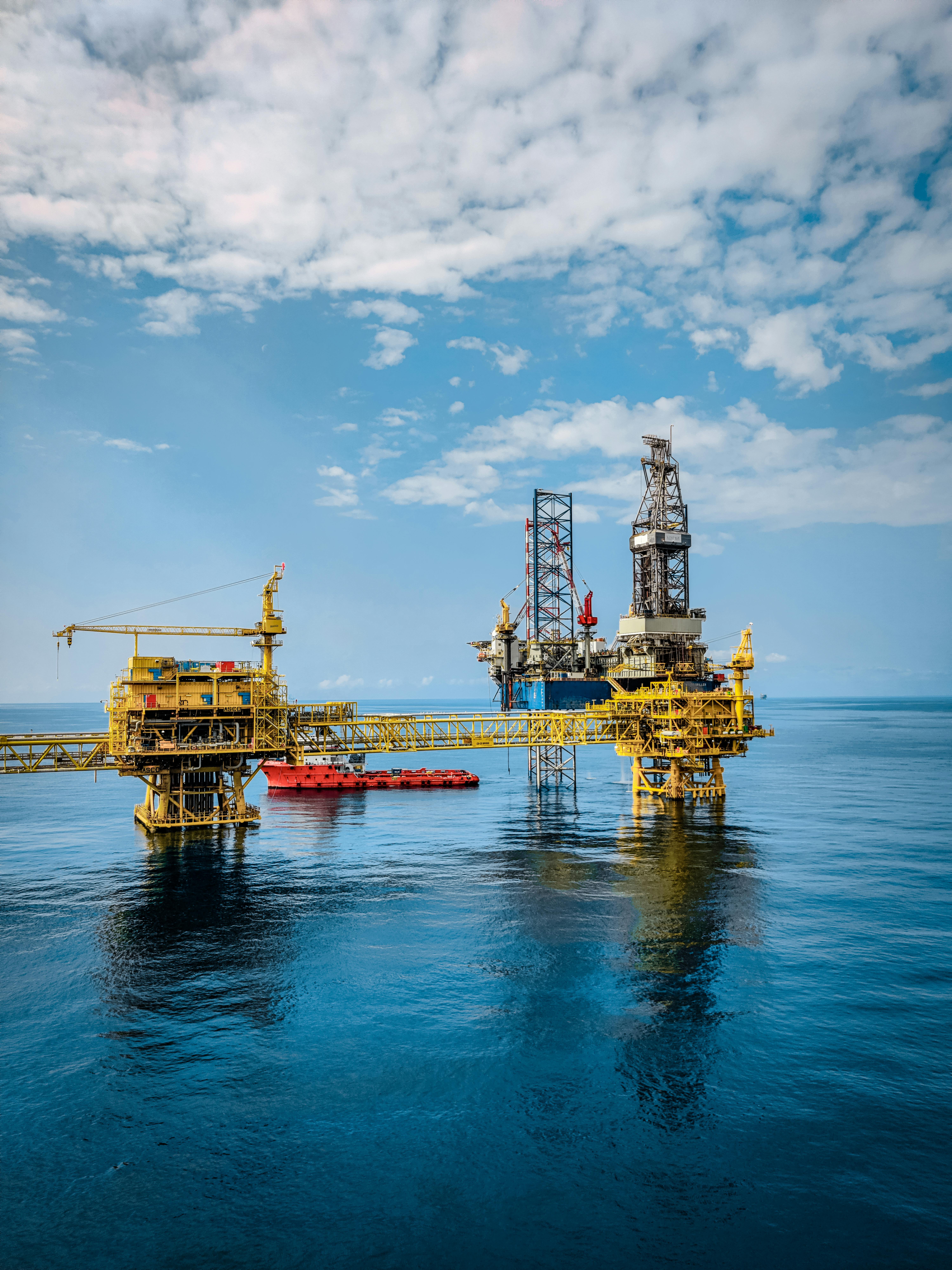Oil and gas refinery site